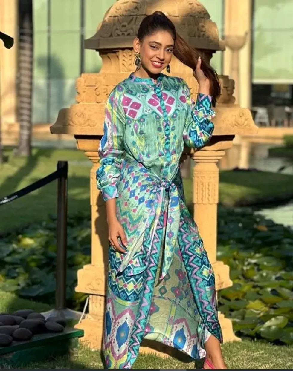 Niti Taylor Niti copy