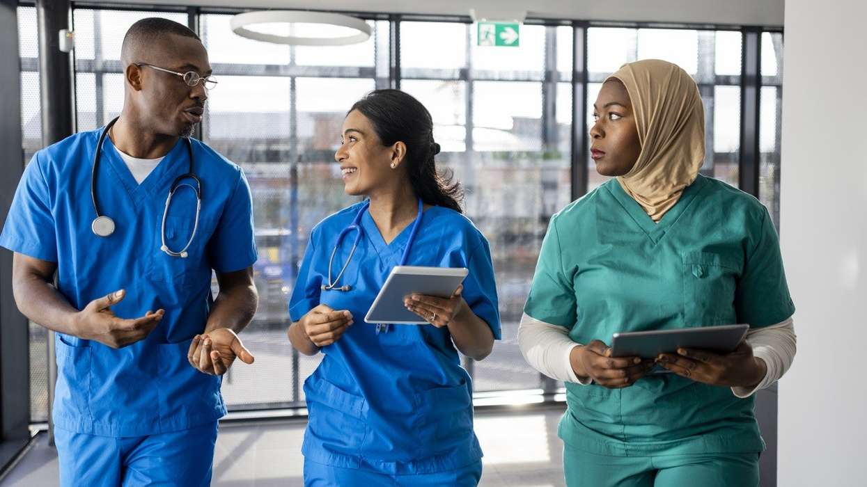nursing-midwives-racism