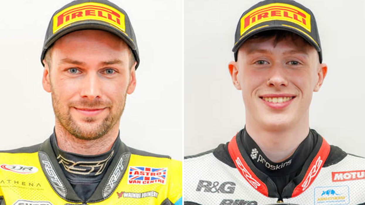 Oulton park crash today 2 riders killed