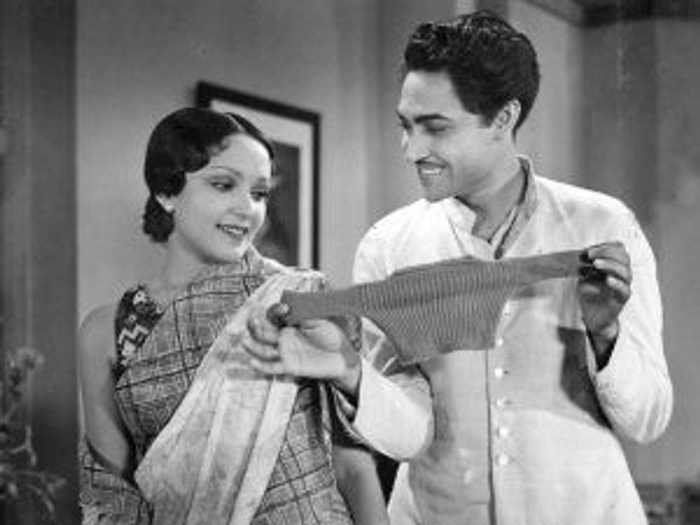 P Devika Rani et Ashok Kumar dans Nirmala 1938