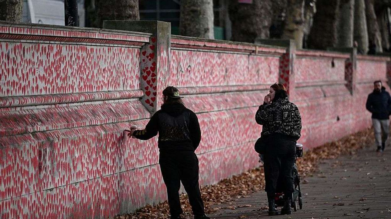 Covid response 'deepened inequalities' for Bangladeshi and Pakistani groups