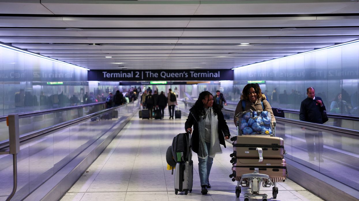 Heathrow orders probe into 'airport-crippling' power outage