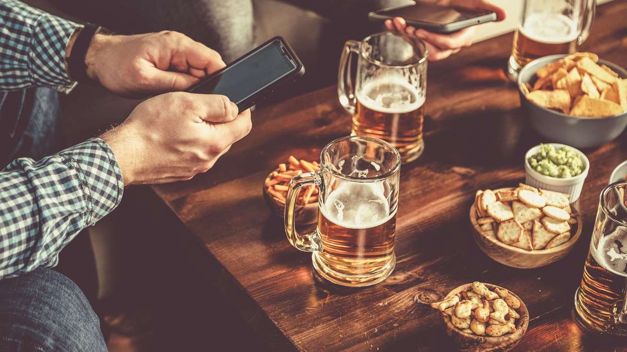 Phones in pubs