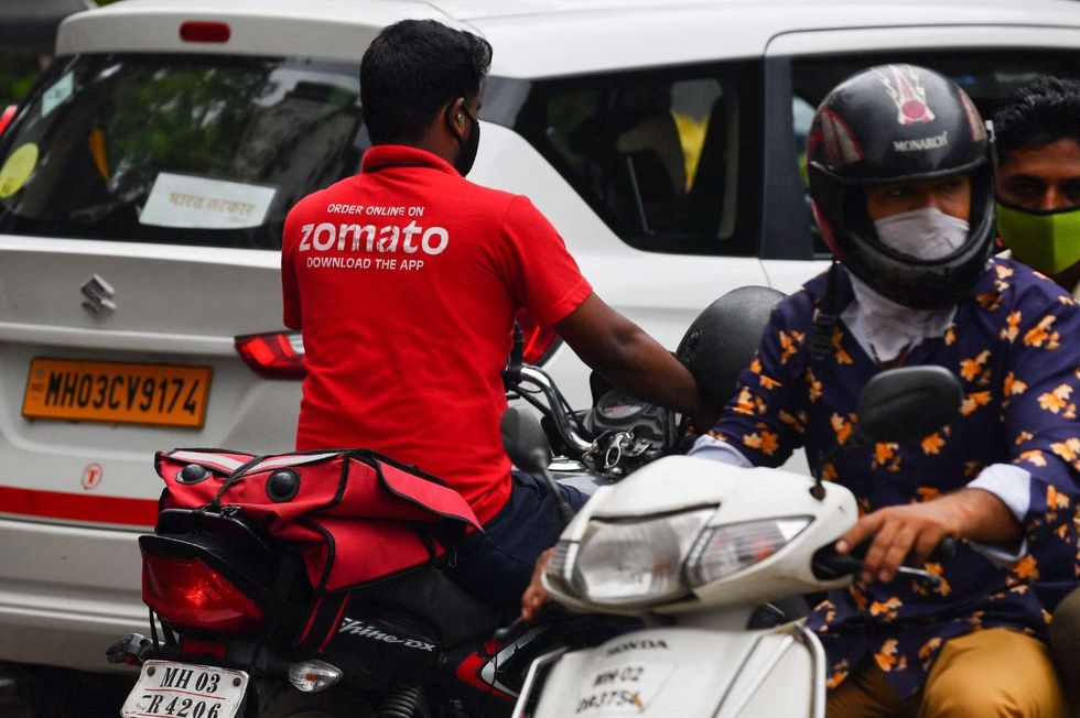 Zomato, Swiggy See Record NYE Orders Amid Gig Worker Strike Calls