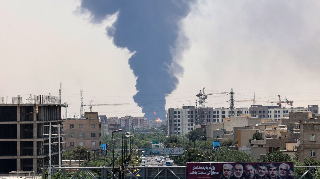 If ayatollahs fall, who will run Teheran next?