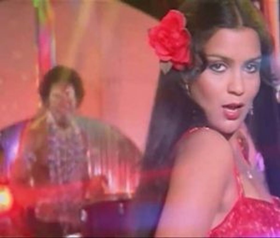 Q qurbani Aap Jaisa koiault