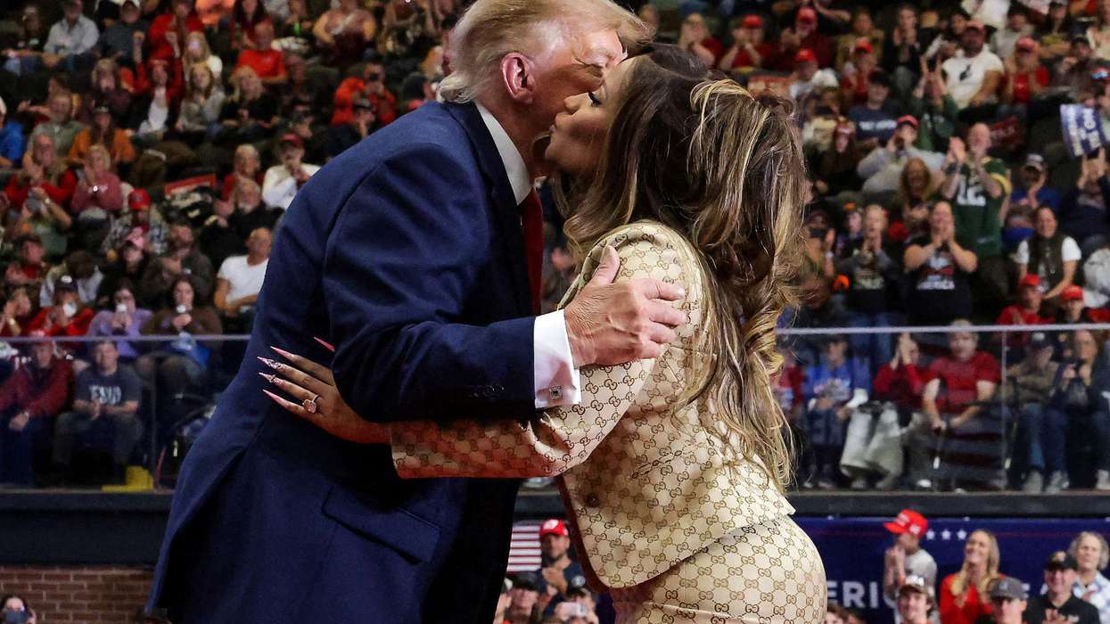 Nicki Minaj backs Trump at Michigan rally ahead of US midterms