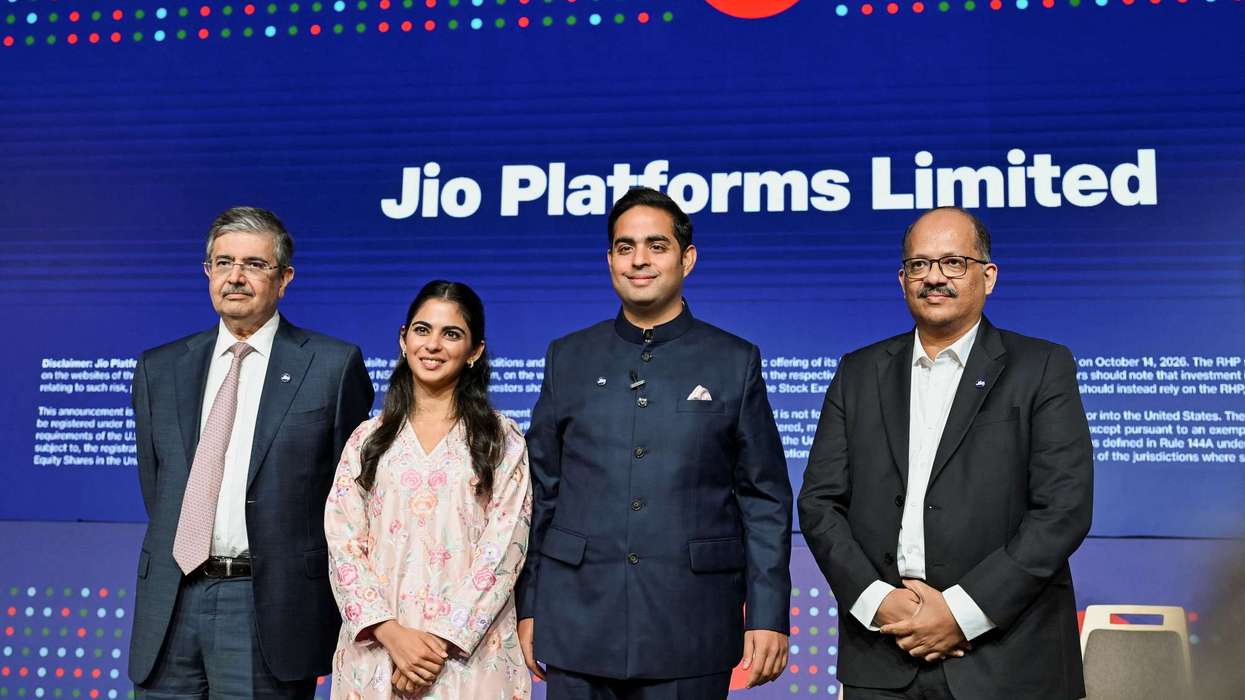 reliance-musk-row