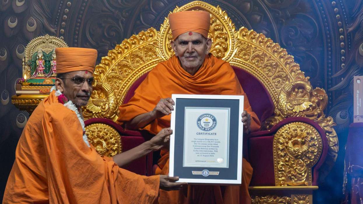 BAPS biography of Pramukh Swami sets world record