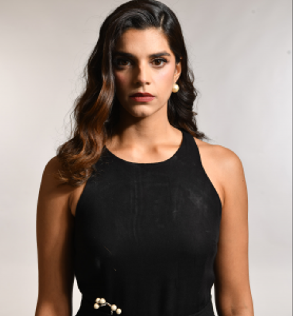 Sanam Saeed in Qatil Haseenaon Ke Naam credit ZEE5 COVER 3 e1640267259674