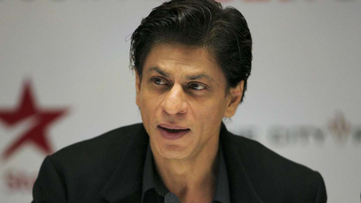Shah Rukh Khan and two Bollywood stars told to stop Vimal ads amid $5 billion pan masala controversy