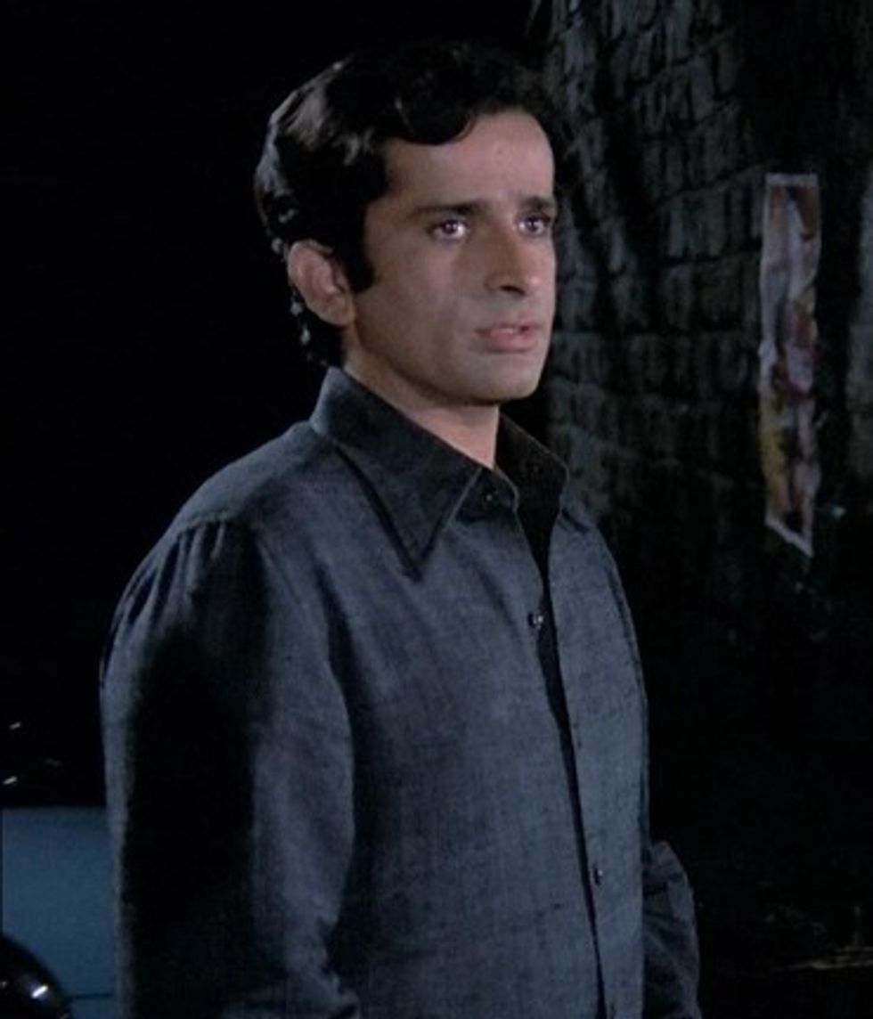 shashi kapoor in deewaar