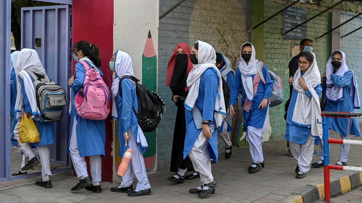 Lahore primary schools closed over ‘toxic’ smog