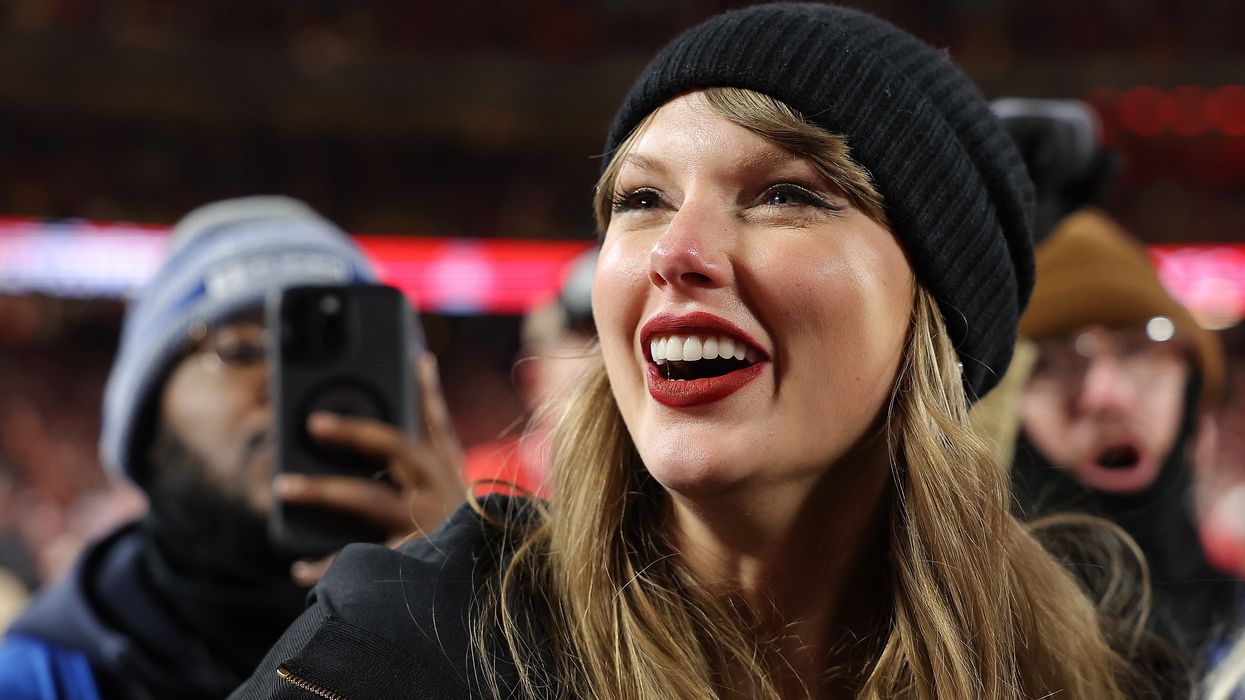 Taylor Swift Reclaims Ownership of First Six Albums