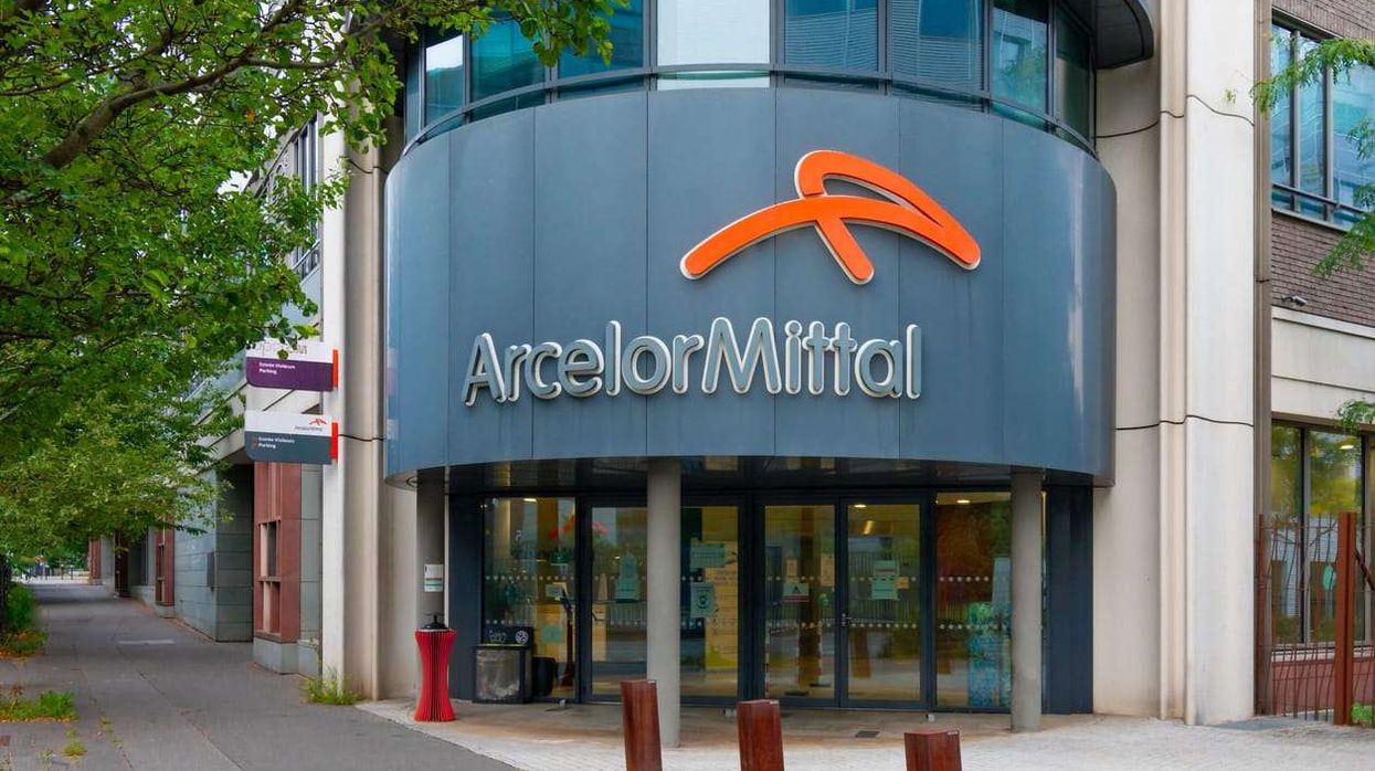 ArcelorMittal, EDF seal 18-year nuclear power supply deal in France