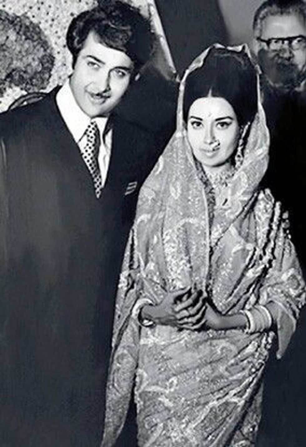 The Untold Story: Did Heartbreak Haunt the Kapoor Wives of Bollywood?