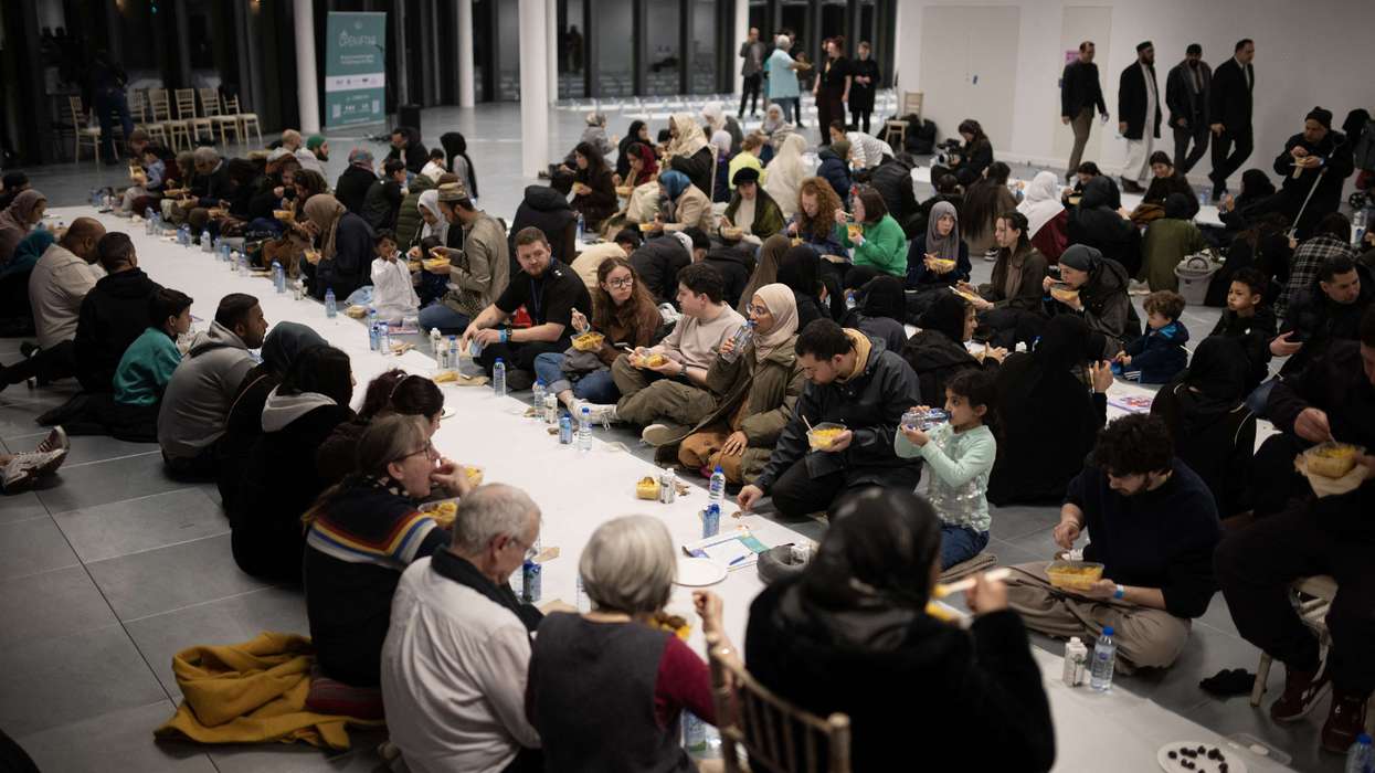 Non-Muslim Britons fast in solidarity with Muslim friends and neighbours this Ramadan