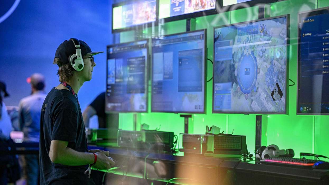 Xbox sign-in outage hits gamers worldwide: How to access games offline