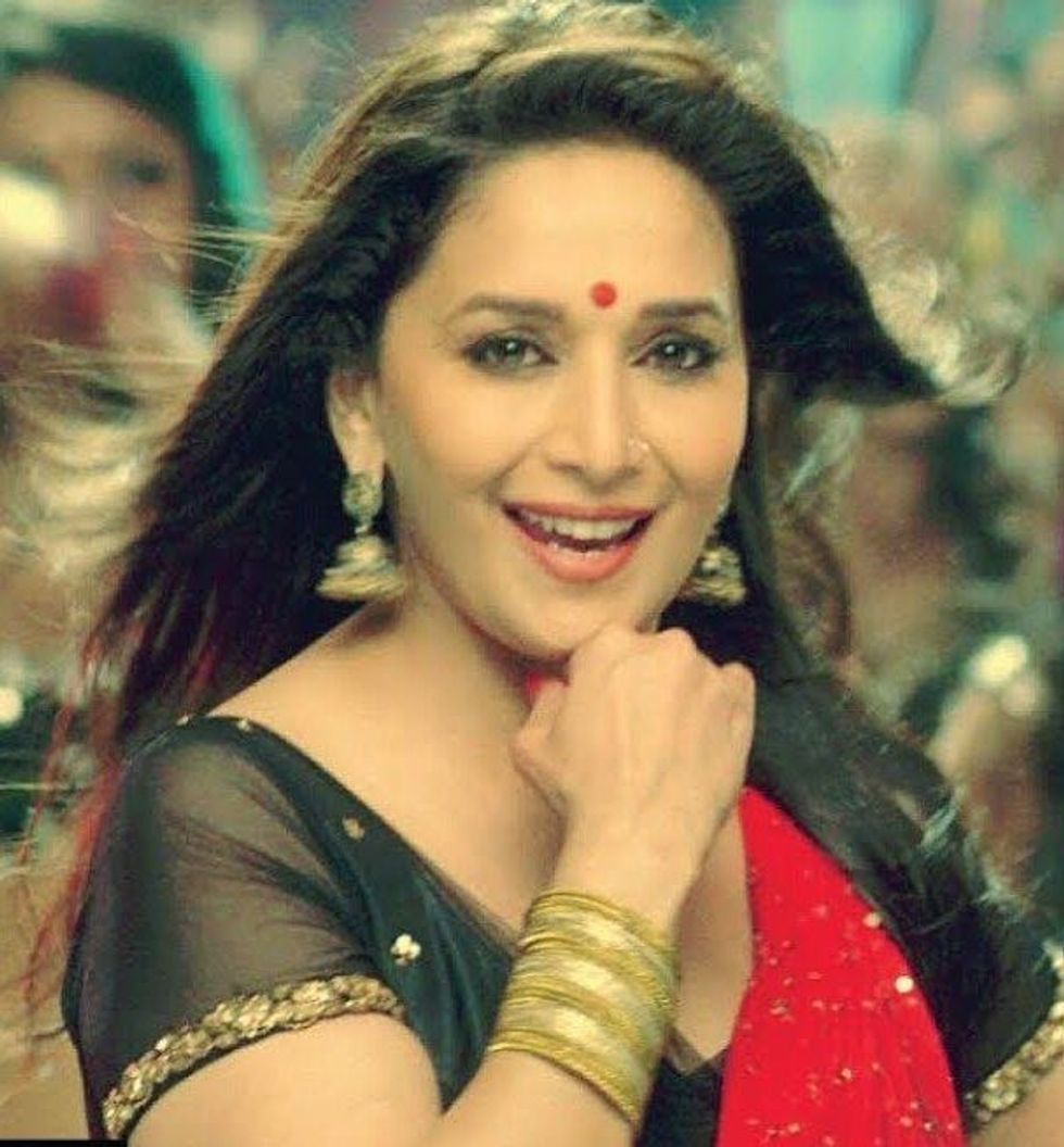 Top 10 inset Ghagra from Yeh Jawaani Hai Deewani efault