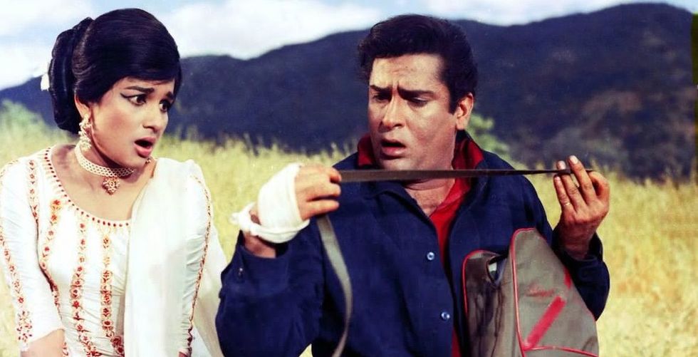 Top 10 inset teesri manzil asha parekh shammi kapoor3