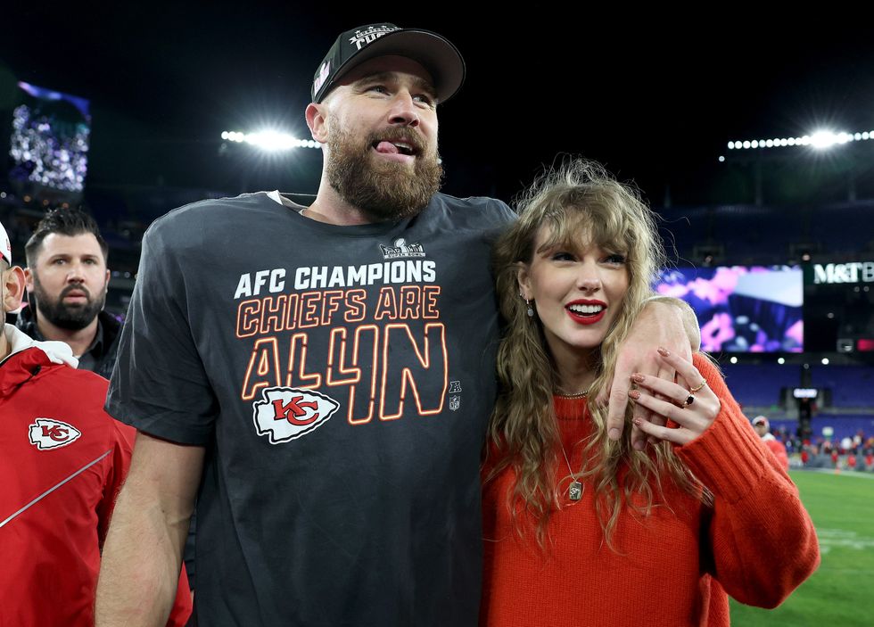 Travis Kelce engagement