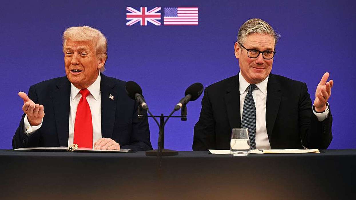 trump-starmer-iran-war