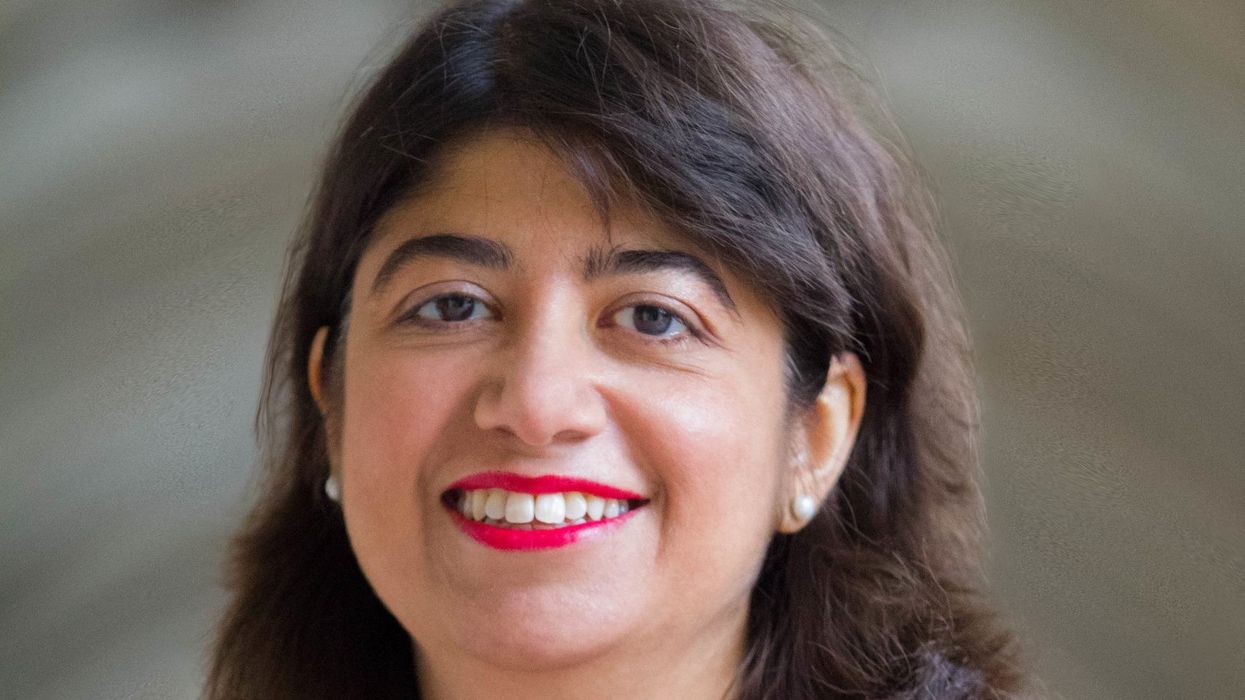 UK migrant tutor posts