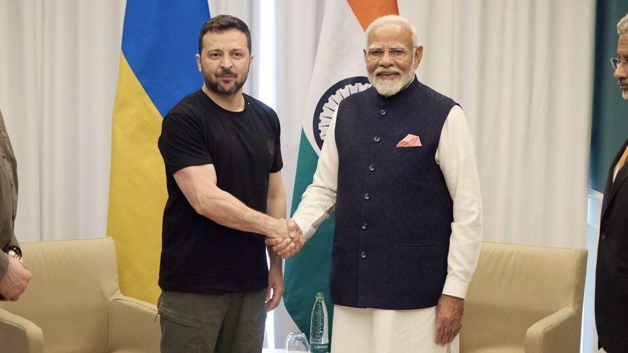 Modi backs peaceful Ukraine settlement in call with Zelenskyy