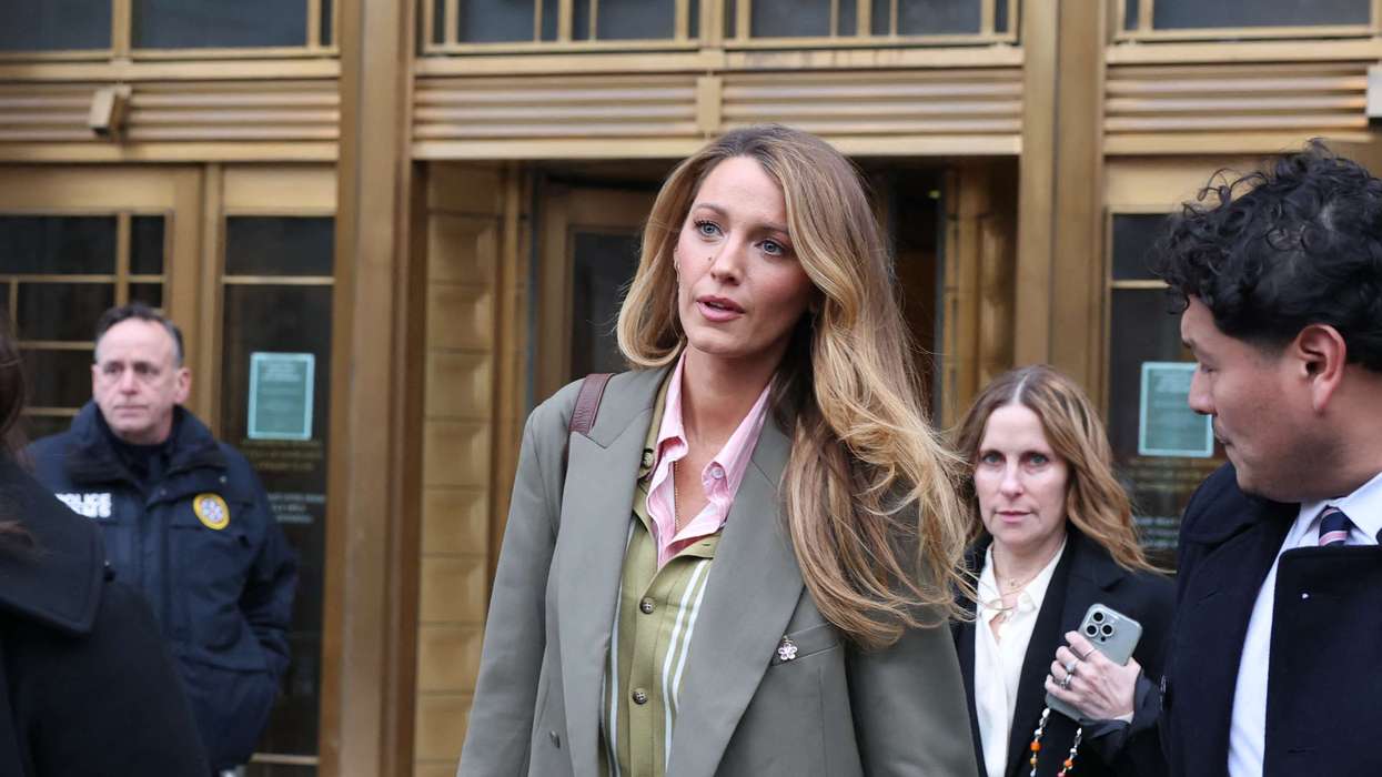 Blake Lively facing massive new legal twist after £800K fee demand