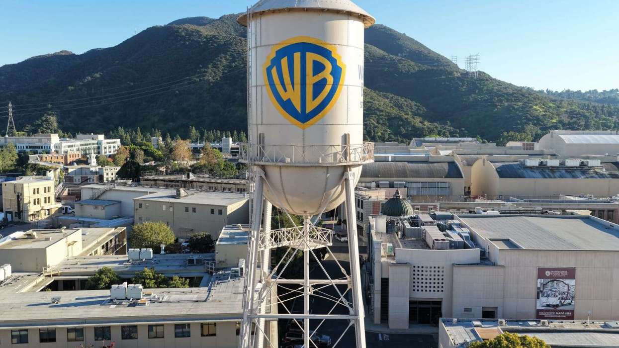 Warner Bros Paramount bid