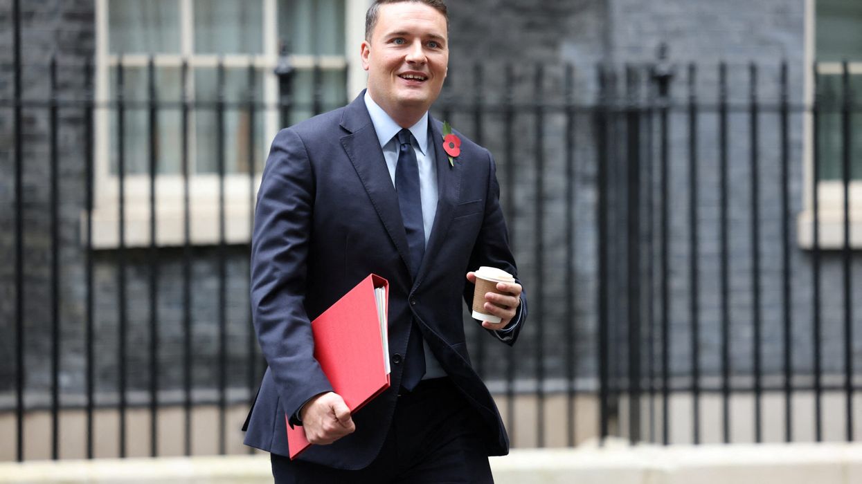 NHS overhaul to boost efficiency, cut waiting time