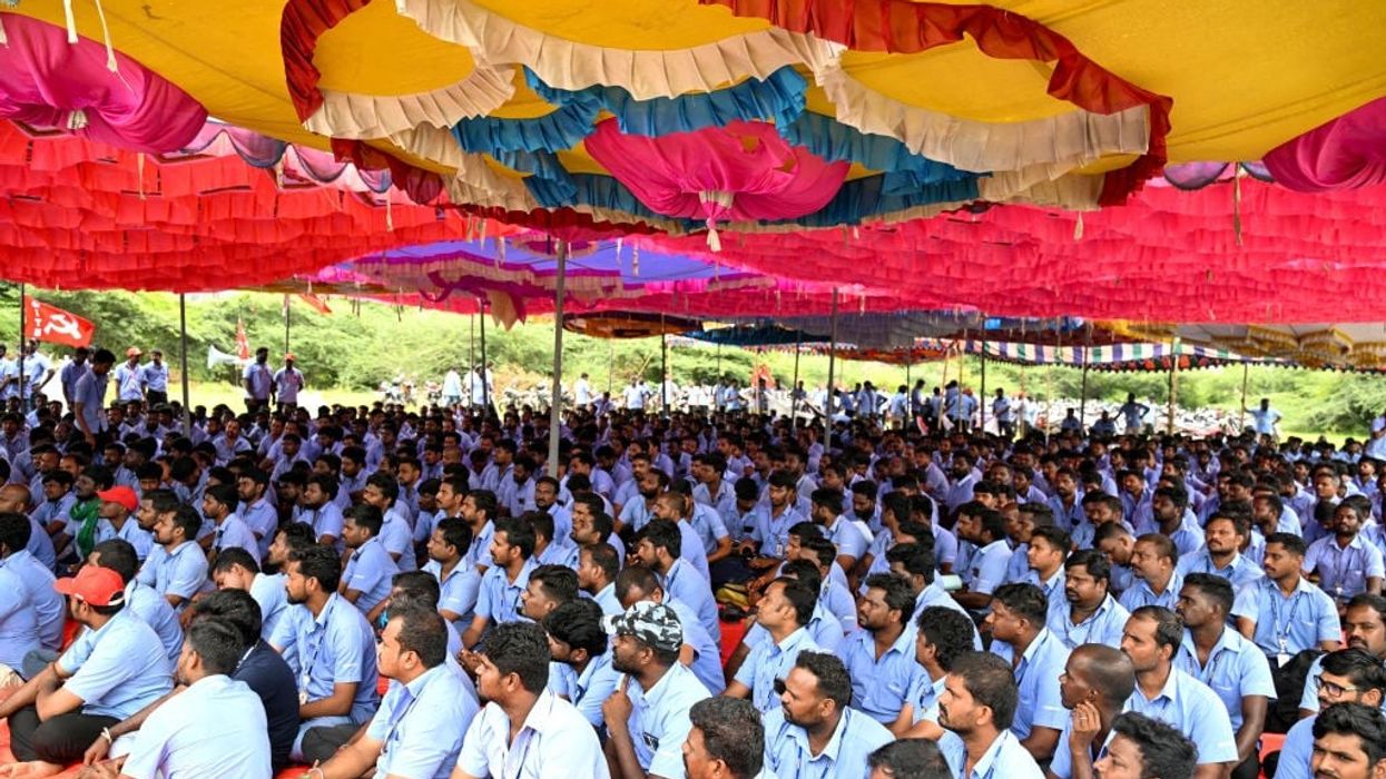 Samsung workers in India end strike after pay deal