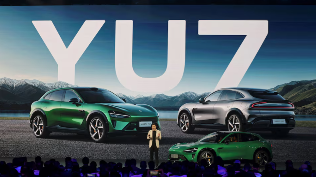 Xiaomi YU7 orders Tesla pressure