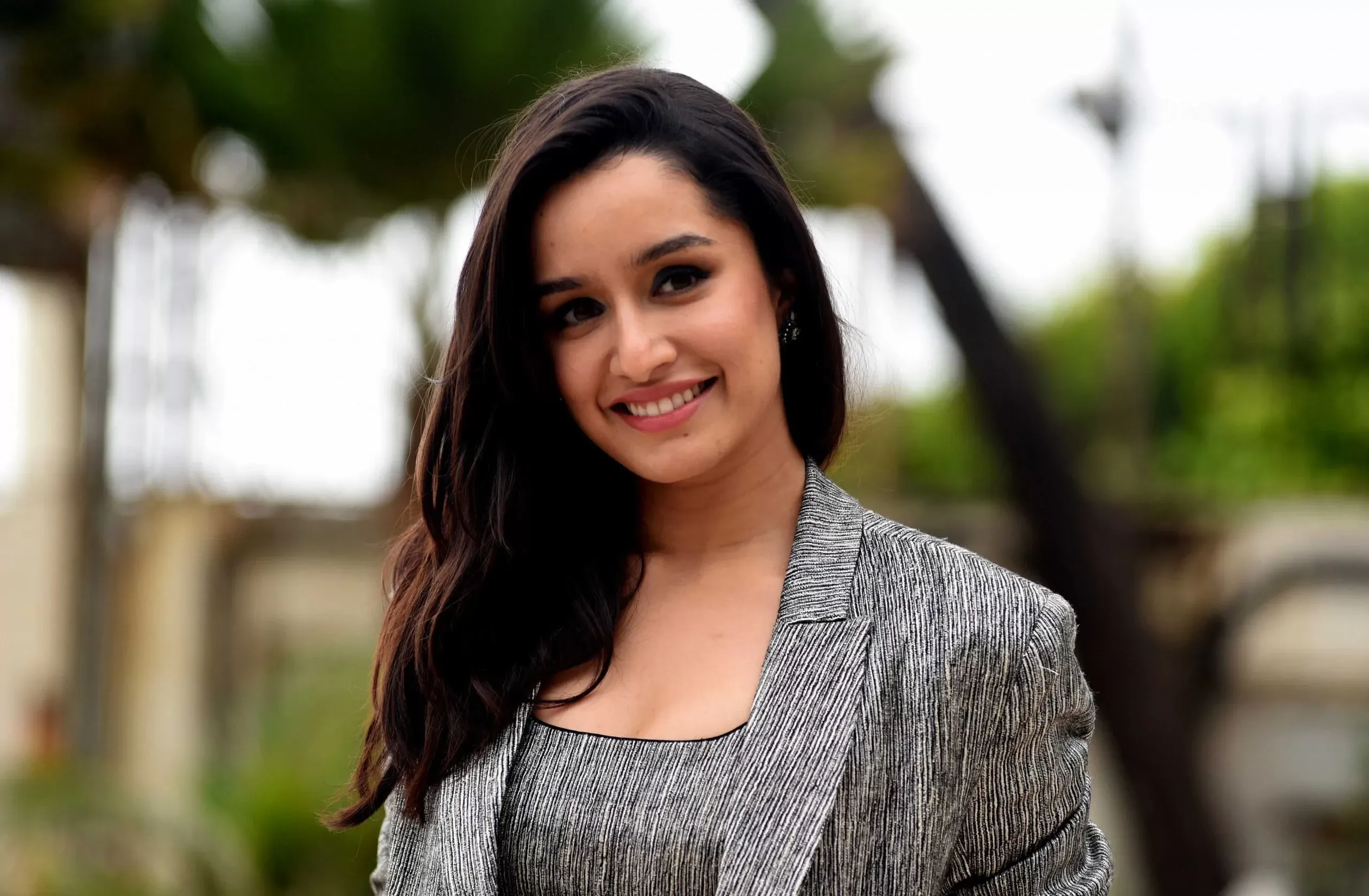shakti kapoor on daughter shraddha kapoor she has a heart gold shakti kapoor on daughter shraddha kapoor she has a heart gold