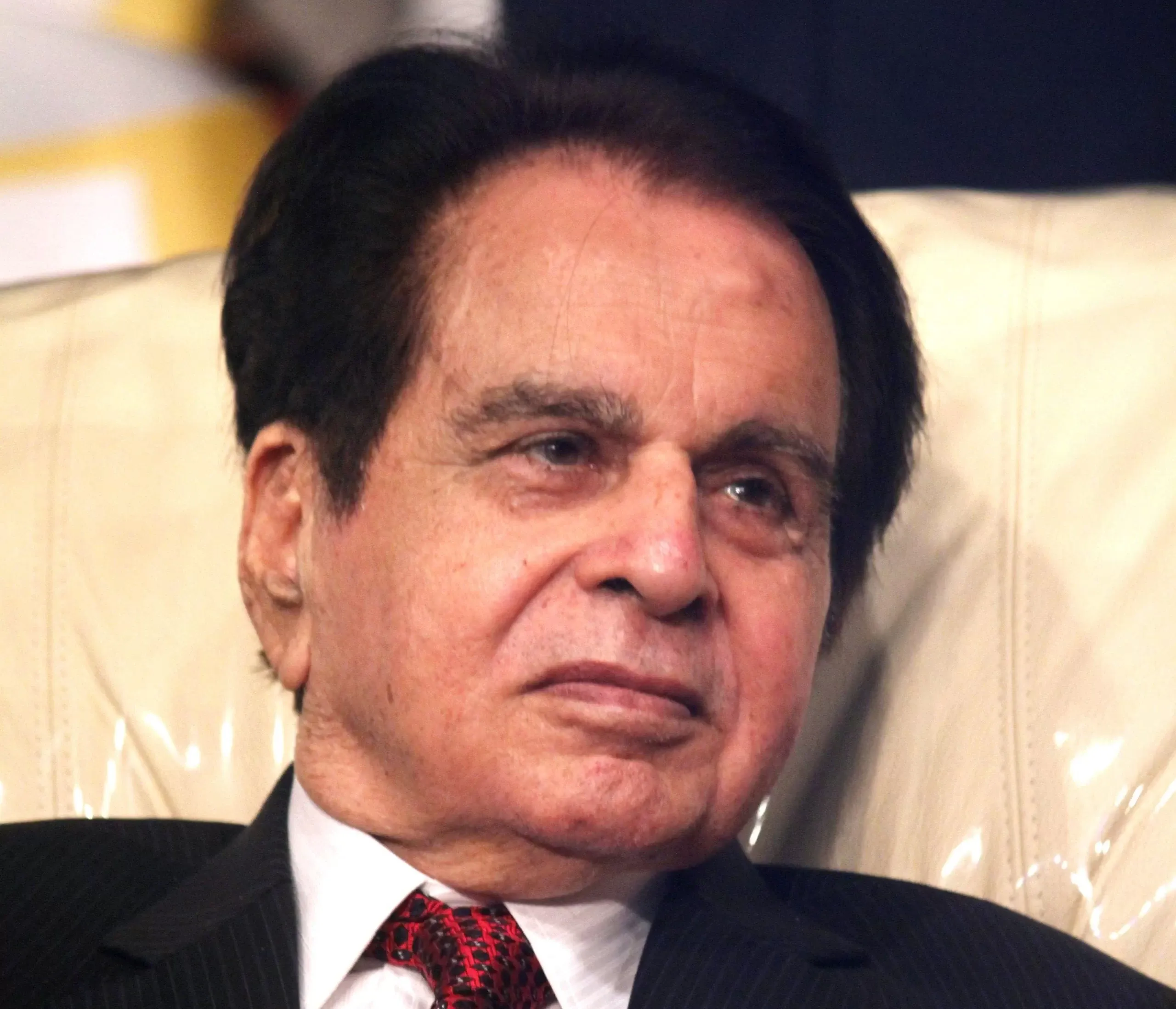 Dilip Kumar Admitted To The Hospital Again Due To Breathlessness Easterneye