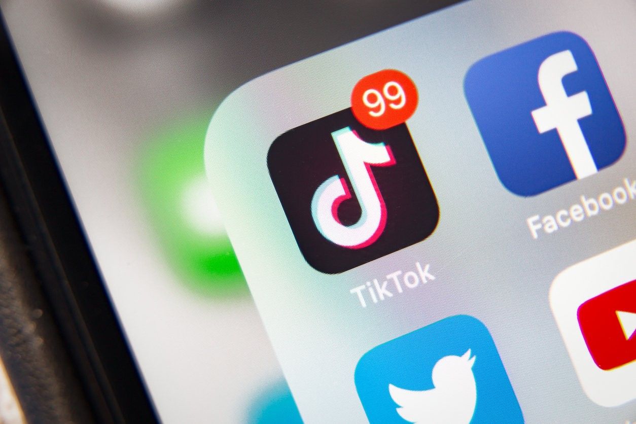 Pakistan blocks TikTok again for 'inappropriate content' EasternEye