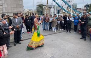 Prayer ceremony for world harmony held on Tower Bridge