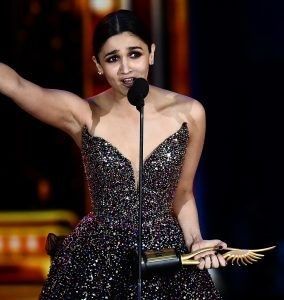 A awards Alia Bhatt Credit JEWEL SAMAD%EF%80%A2AFP%EF%80%A2Getty Images