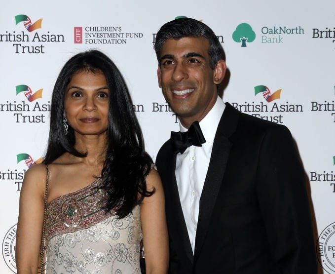 Rishi Sunak and wife donate more than £100,000 to Winchester College