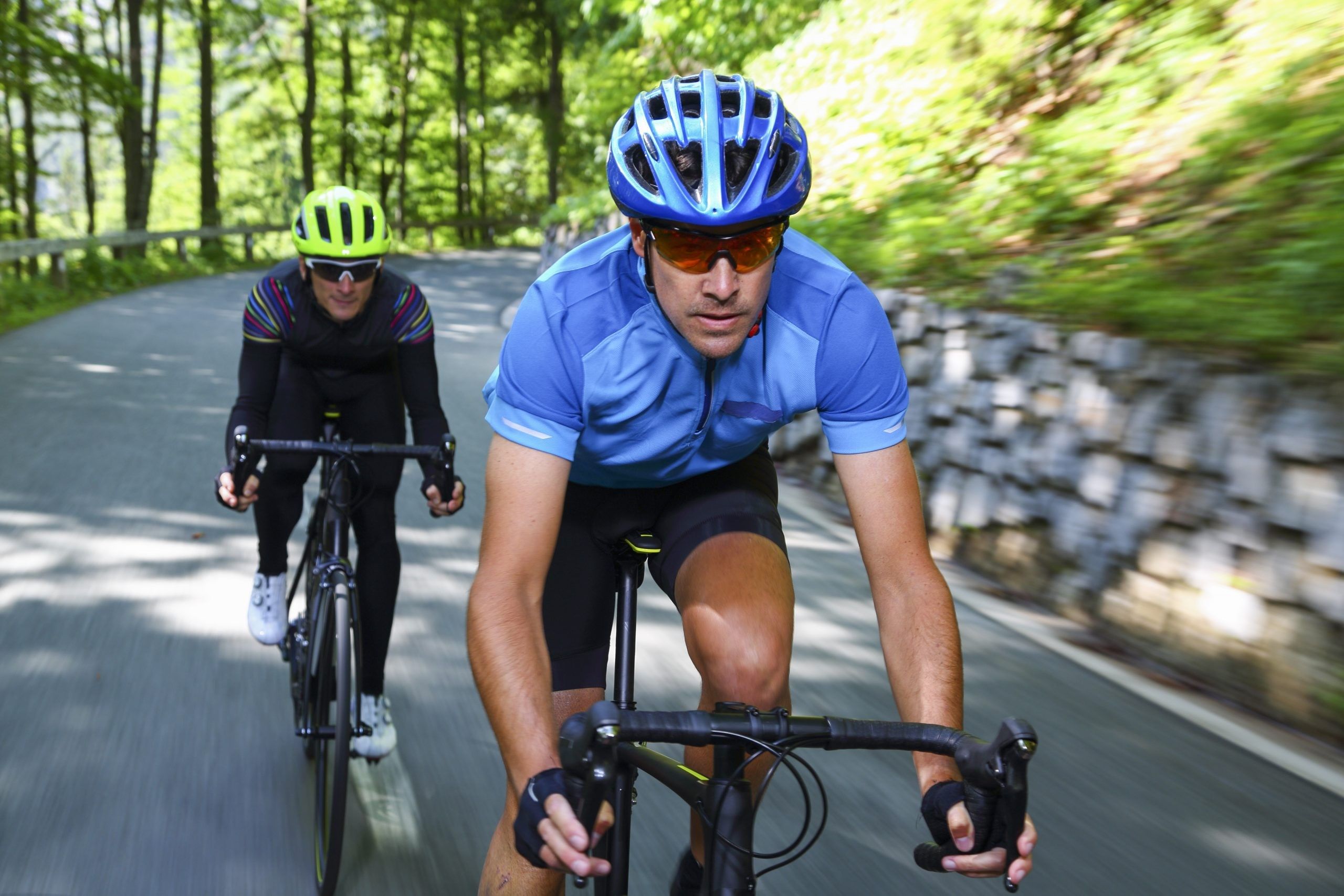 Scientists advise male cyclists to stand on the pedals regularly to