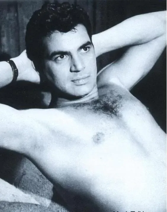 How Dharmendra made the Hindi film hero sexier - EasternEye