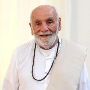 Asian community mourns passing of community and spiritual leader Pujya Rambapa 1 Pujya Rambapa