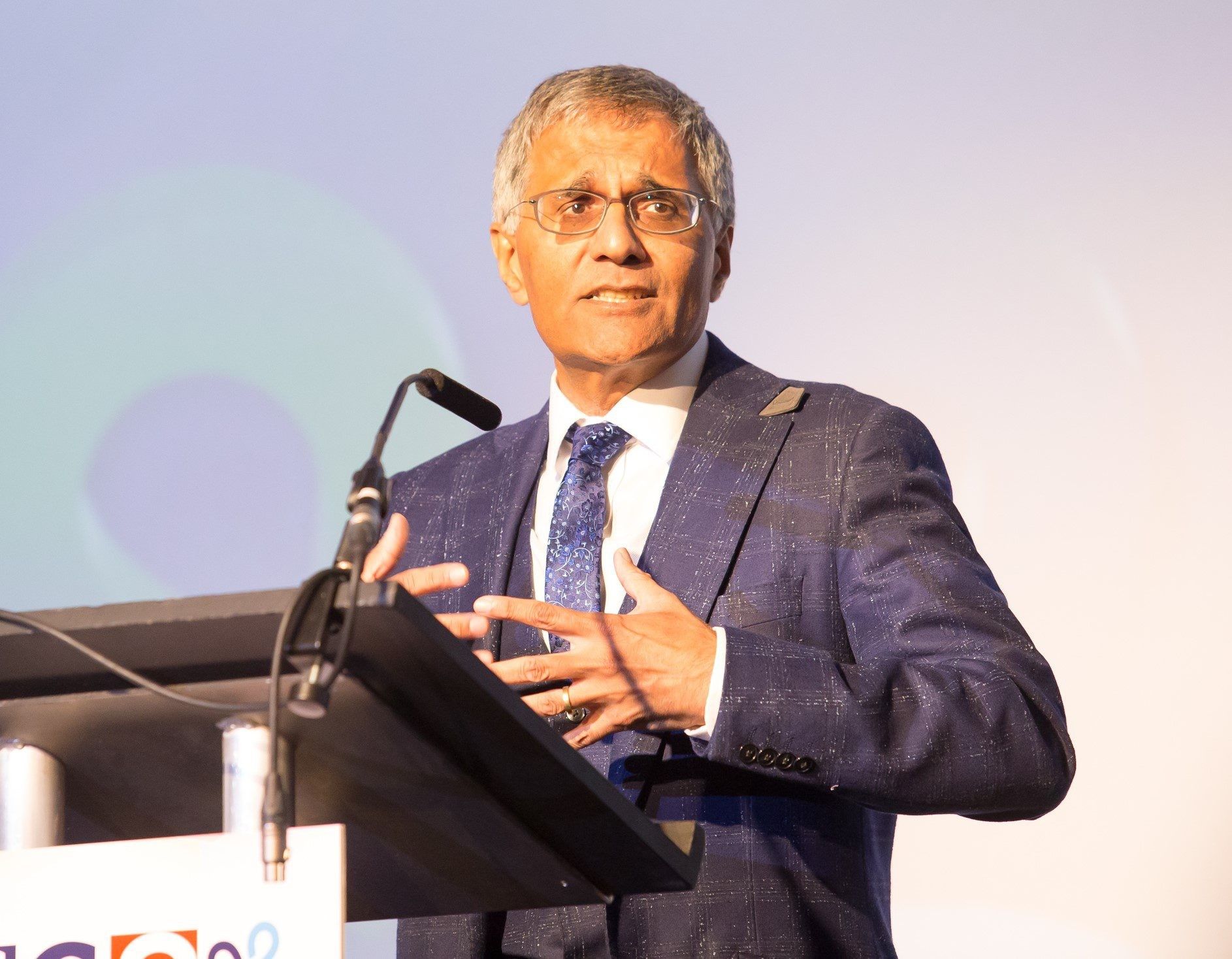 Binna Kandola
