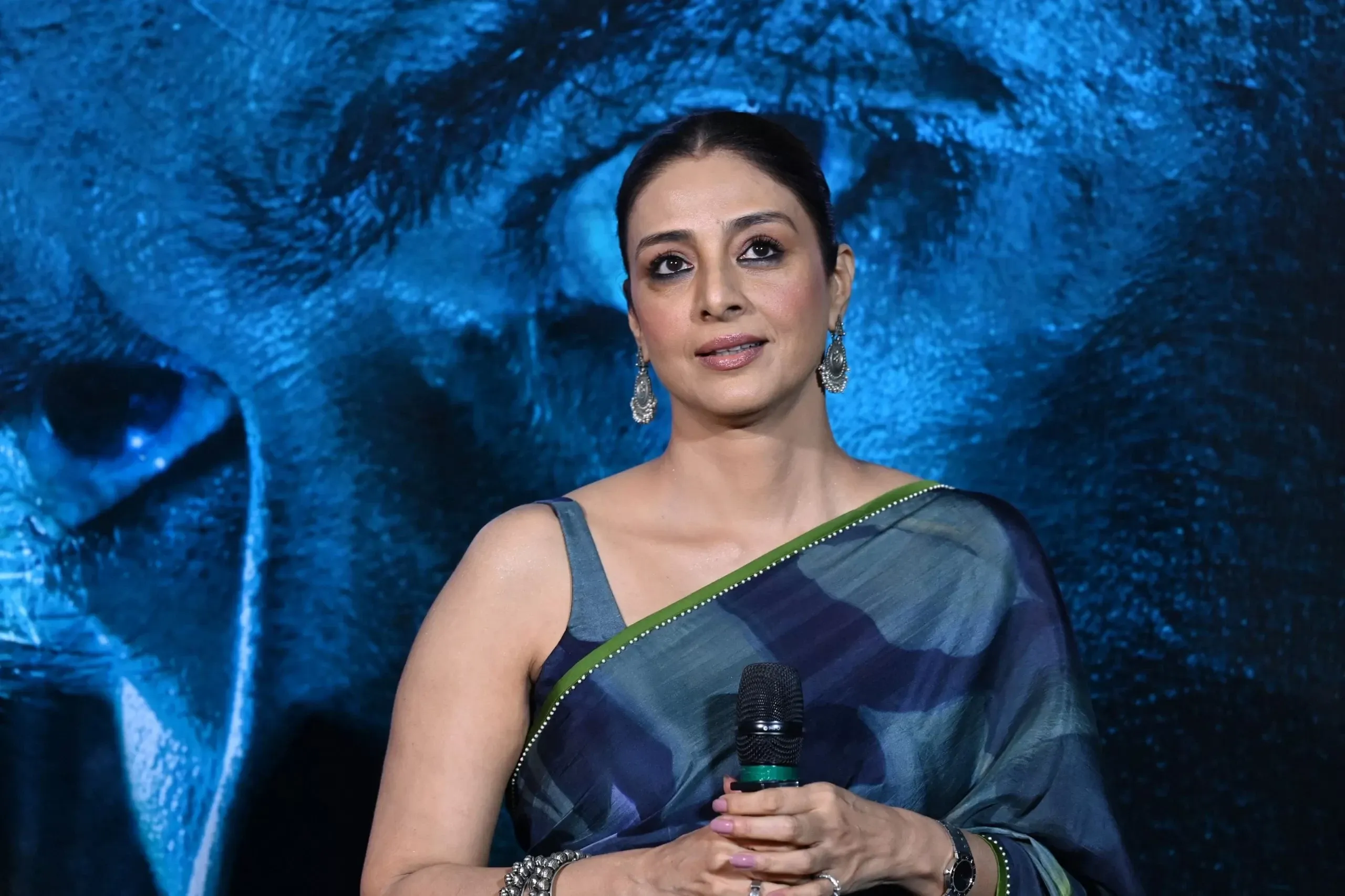 Tabu wraps filming for Auron Mein Kahan Dum Tha - EasternEye