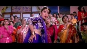 Top 10 dance numbers of Madhuri Dixit
