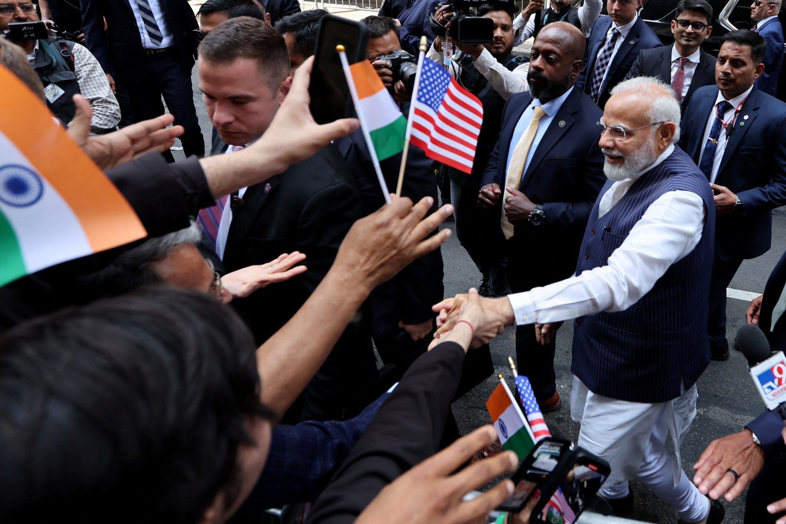 Modi meets eminent Indian Americans during US visit EasternEye
