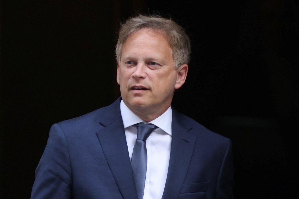 Grant Shapps replaces Wallace as defence secretary