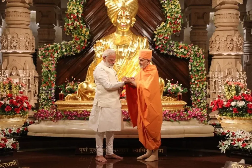 Modi and Sunak send wishes for Akshardham inauguration in New Jersey 1 04. Photo