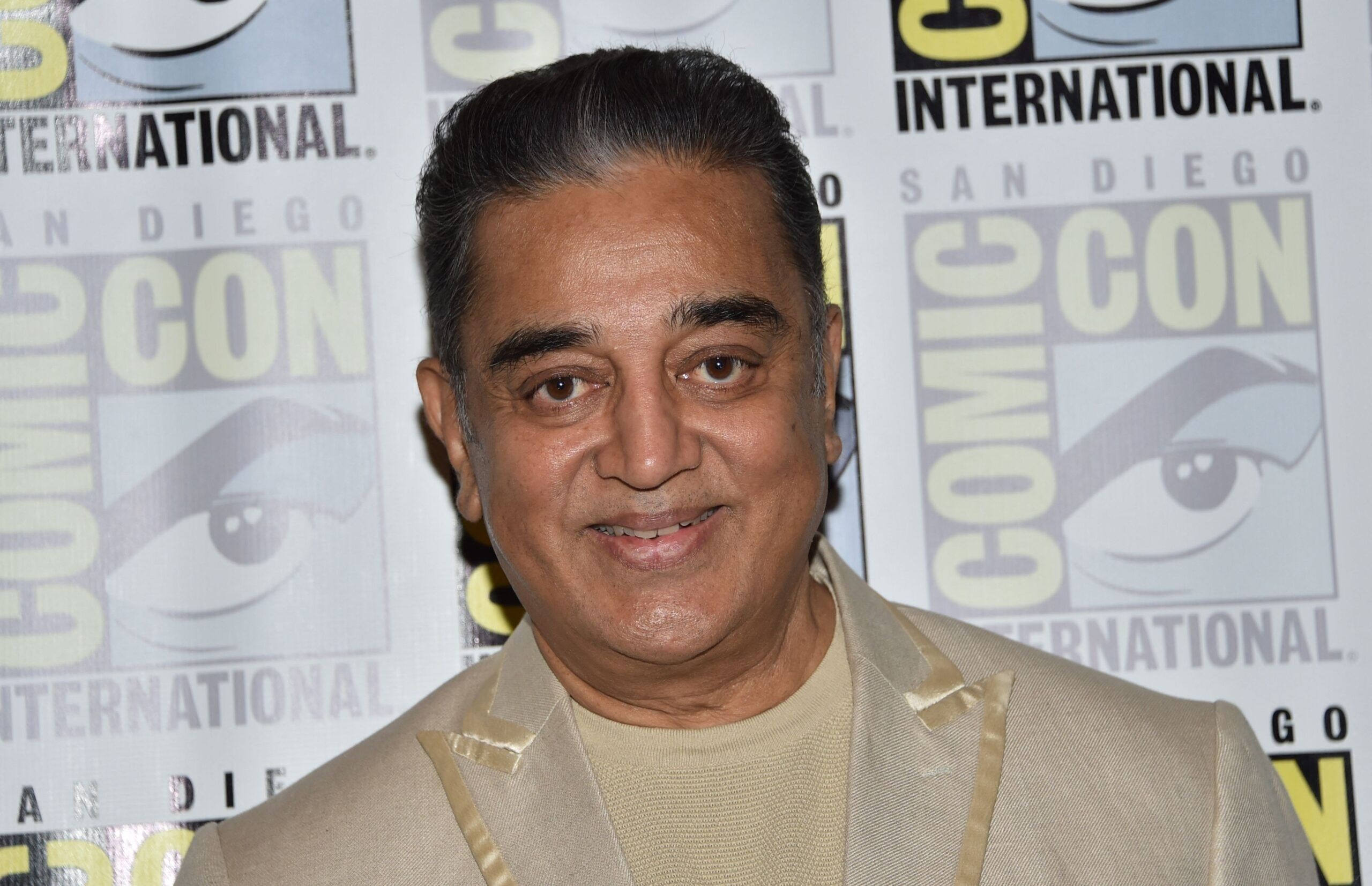 Kamal Hassan celebrates his 69th birthday with fans - EasternEye