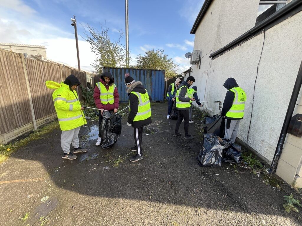 BAPS volunteers participate in community cleanup campaign over Easter weekend